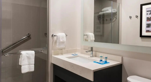 Двухместный люкс с кухней c 1 комнатой Hyatt House Austin/Downtown