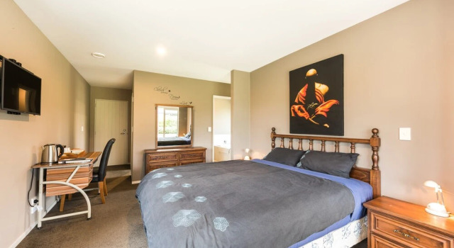 Rolleston Paradise-Master Bedroom with Ensuite Only