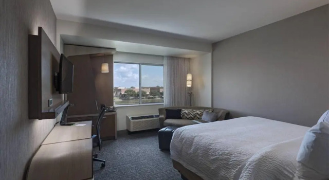 Номер Standard Courtyard by Marriott Houston Sugar Land/Lake Pointe