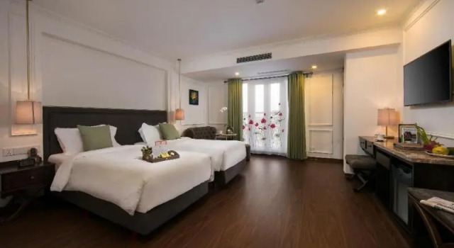 Номер Standard с балконом Hanoi Allure Hotel