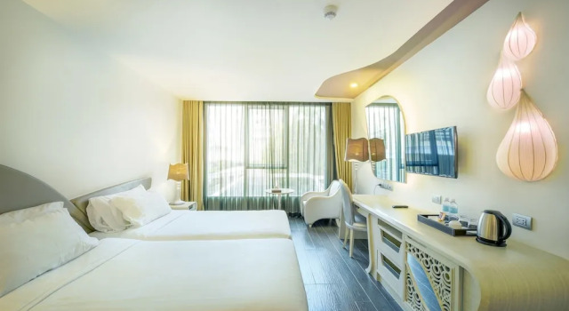 Номер Deluxe с красивым видом из окна Le Tada Parkview Hotel