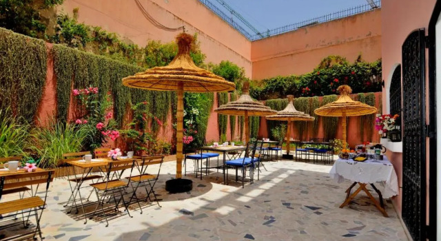 Кровать в общем номере LHOSTEL à Casablanca
