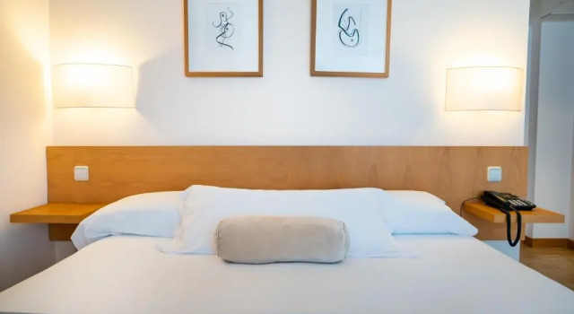 Полулюкс Deluxe Gran Hotel Victoria