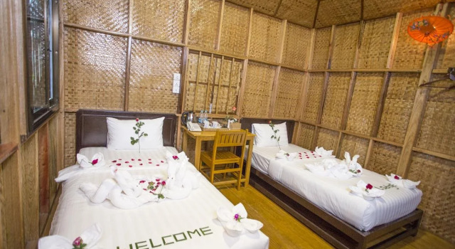 JL Lodge Ngwe Saung, Varaa Hotelli Ngwe Saung Myanmar