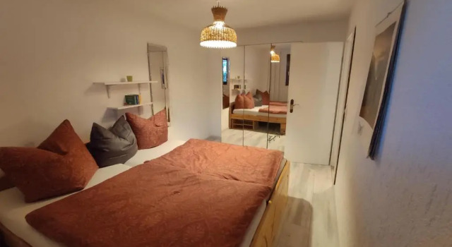 Ferienwohnung Dresden Pillnitz am Weinberg, Prenota Hotel Hotel a Sassonia con parcheggio, Parcheggio