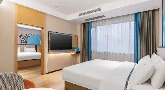 Семейный люкс Luxury с 2 комнатами City Comfort Inn (Kunming Old Town by Nanping Pedestrian Street)