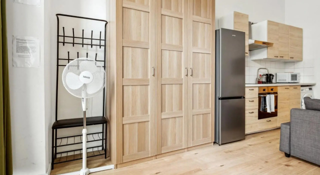 Beautiful 1 Bedroom apartment in Charlottenburg, Rezervasyon Daire Berlin Almanya, Berlin Alman Operası yakınında