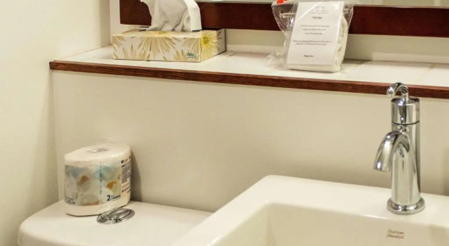 Номер Standard Coast Penticton Hotel