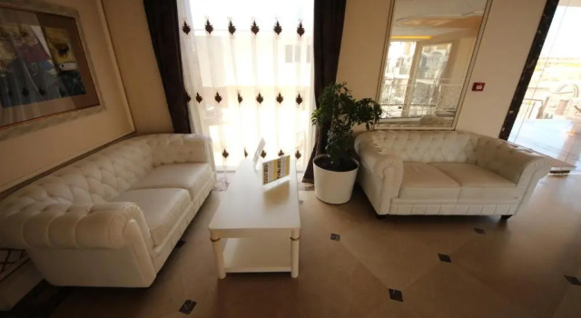Апартаменты Golden Rainbow apartments