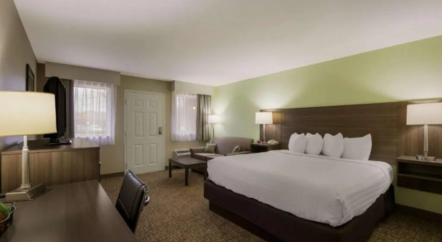 Номер Standard Best Western Milton Inn