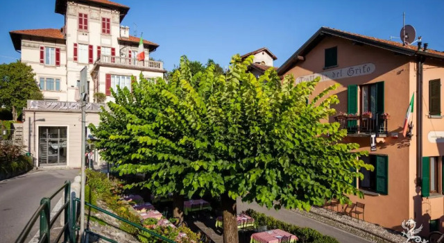 Il Grifo, Book Hotel Hotels in Como with Breakfast, Breakfasts