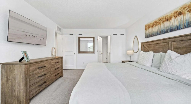 Lovely Townhome Sleeps 8, Забронировать Дом для отпуска Коттеджи штата Флориды, Коттедж