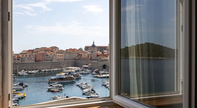 Апартаменты Old Town Sunrise Apartments