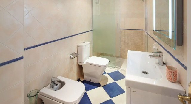 Апартаменты с 2 комнатами с видом на город Romantic Apartment