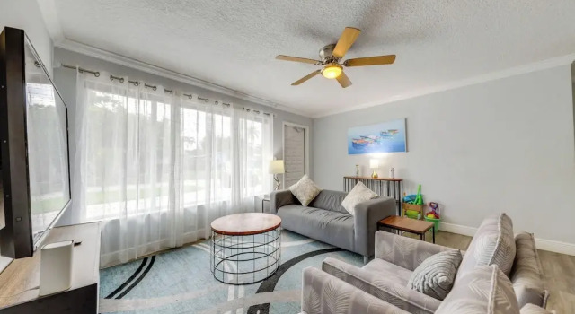 4 Mi to Ocean: Family Getaway in Pompano Beach!, Rezerwuj Dom wakacyjny Hotele w Broward County z parkingiem, Parking