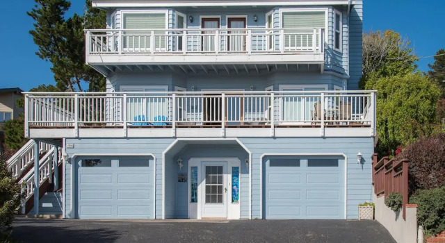 Oxford Home 1906 - 3 Br home by RedAwning