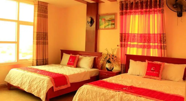 Двухместный семейный номер Standard рядом с пляжем My Ngoc Hotel Catba
