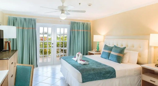 Двухместный номер Deluxe с видом на сад Bay Gardens Beach Resort and Spa