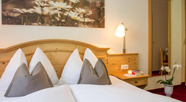 Hotel Krone Großarl, Забронировать Отель Отели Grossarltal 3 звезды, 3*