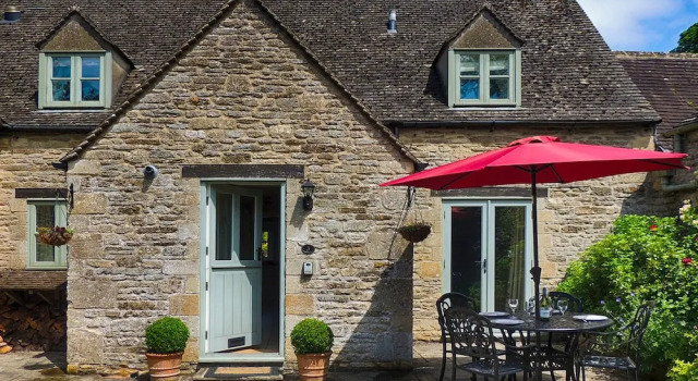 Коттедж Luxury Greystones Cottage