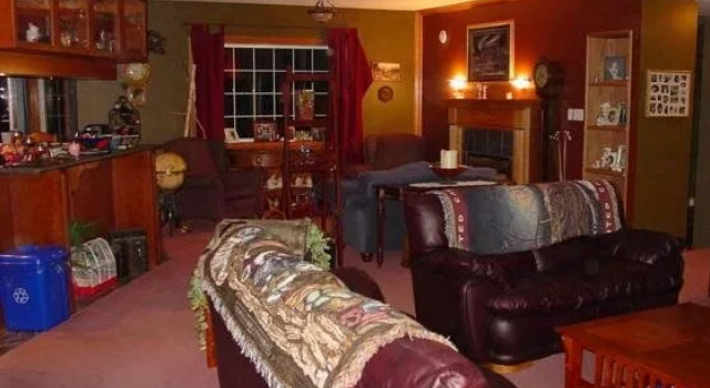 Bears' Den B&B