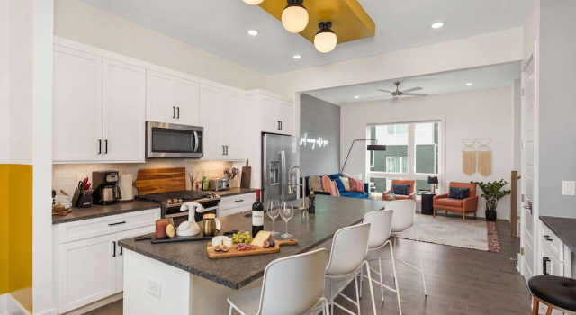 King Suites 3BR Retreat 2-car Garage East Nashville, Prenota Casa vacanze Nashville Tennessee