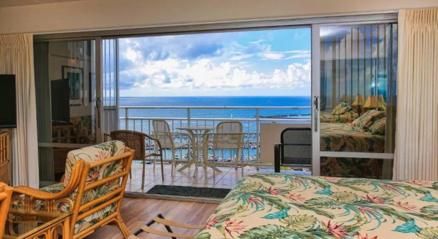 Ilikai 1904, Rezerwuj Hotel Waikiki Honolulu