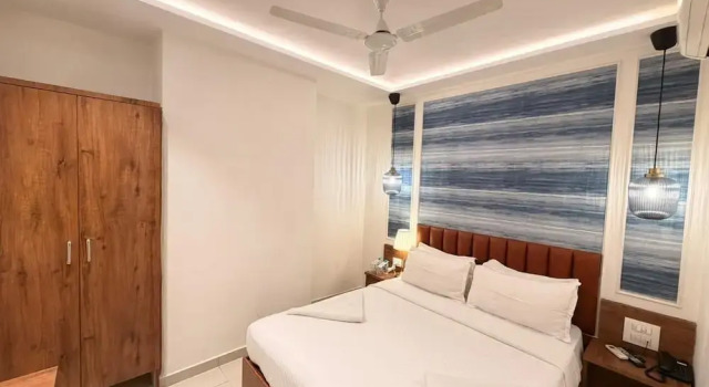 Palm Breeze Hotel - Colaba