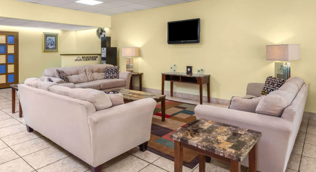Days Inn Shelby, Rezervați Mini-hotel Shelby Carolina de Nord