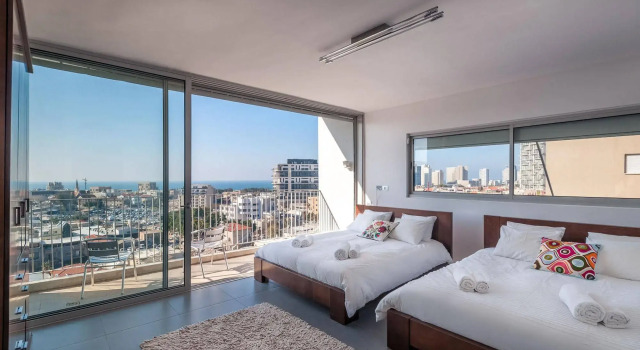 Incredible Penthouse in Tel Aviv, Забронировать Отель Тель-Авив Тель-Авивский округ, рядом с Independence Hall Museum