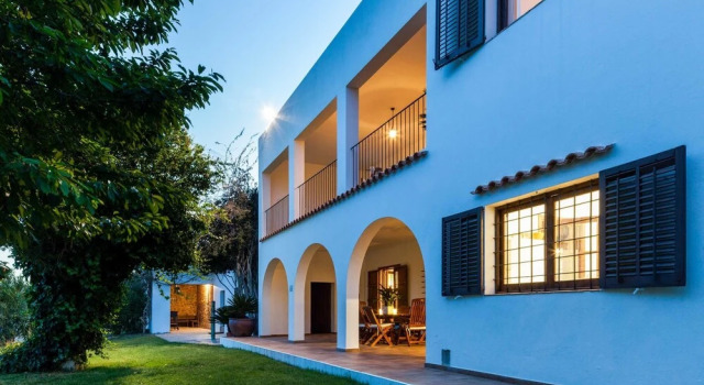 Villa Portmany, Rezerwuj Willa Hotele w Majorka z parkingiem, Parking
