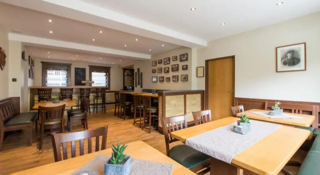 Номер Standard Hotel-Restaurant Langen