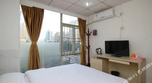 Jinpeng Hostel (Shenzhen Nanshan), Rezerwuj Hostel Hotele w Shenzhen z parkingiem, Parking