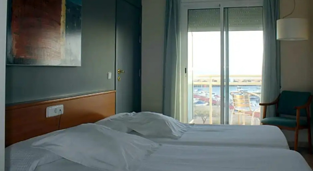 Номер Standard с видом на море Hotel Roca Plana