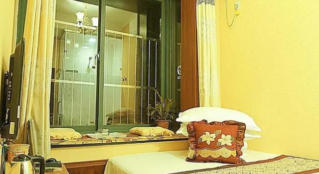Qingdao Yaxin Sea View Apartment(青岛雅馨日租房)