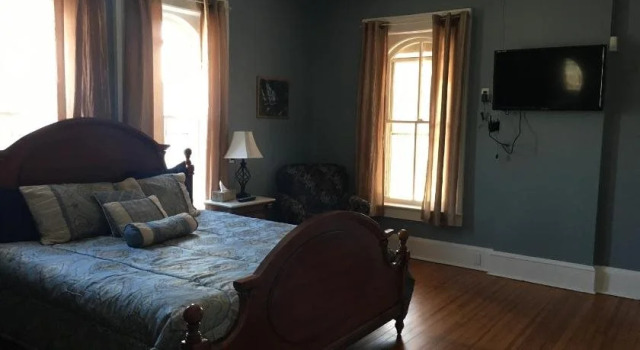 Cook Mansion Bed & Breakfast, Забронировать Отель Монтор-Фолс Finger Lakes