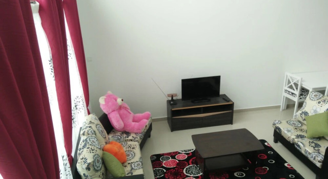 i-City Seksyen 7 Guesthouse ByKA