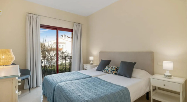 Apartamento de 2 dormitorios en Bahía de Alcántara