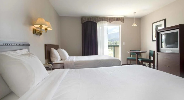 Glacier Mountain Lodge, Réserver Hôtel Blue River Thompson Okanagan