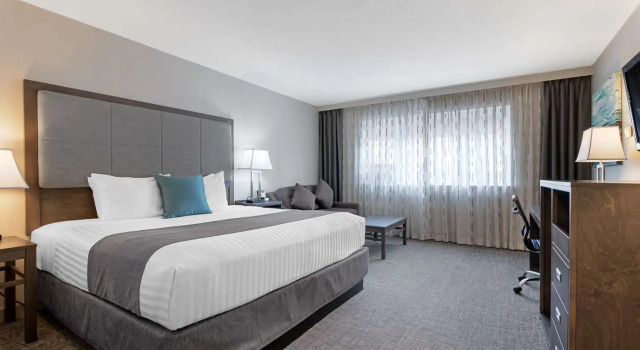 Двухместный номер Standard с балконом и с частичным видом на океан Best Western Plus Sands