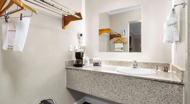 Двухместный номер SureStay by Best Western San Francisco Marina District