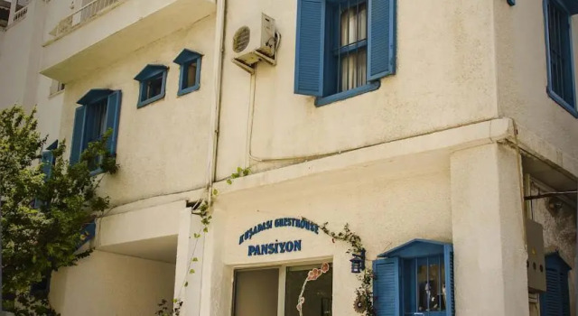 Kusadasi Guest House, Забронировать Гостевой дом Гостевые дома Кушадасы, рядом с Kusadasi Bars Street, Гостевой дом