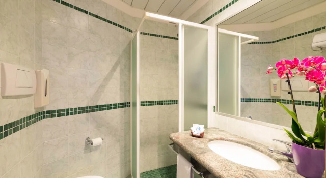 Трёхместный номер Standard с балконом и oceanfront Hotel Colorado Cesenatico