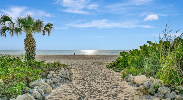 Oceanview 3B Condo w Beach Access Heated Pool, Забронировать Апартаменты/квартира Холмс-Бич Sarasota Area