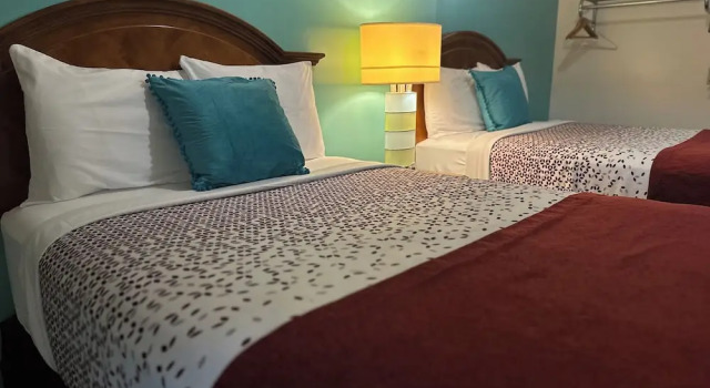 Номер Comfort Cozy Corner Motel