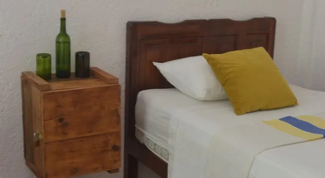 Кровать в общем номере (мужской номер) Hotel Adoquin Zipolite