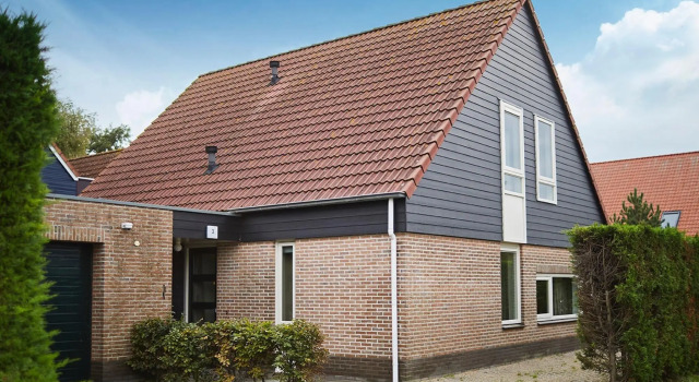 Group Accommodation in Zeeland with Garden, Book Vacation Home Goes 