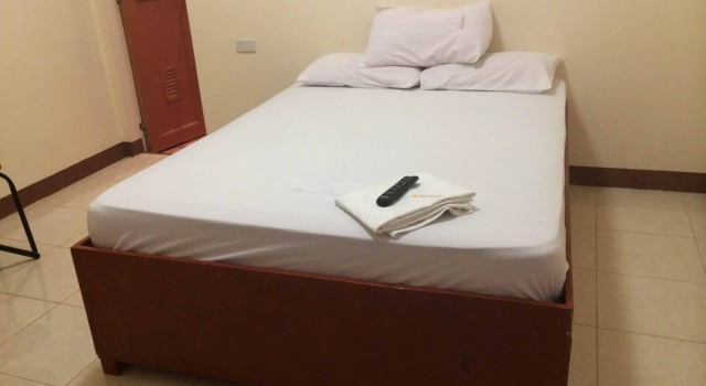 AJ Travellers Inn