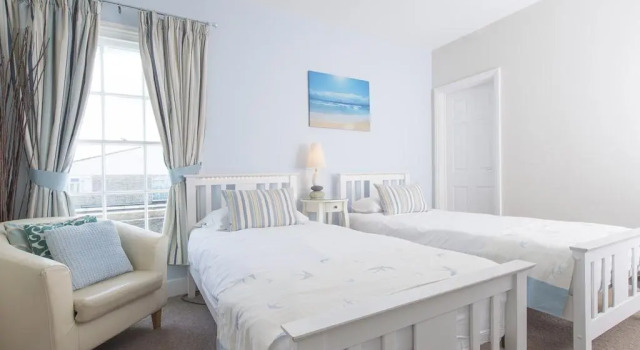 The Boat House - Isle of Wight, Book Bed and Breakfast Nettlestone Merseyside