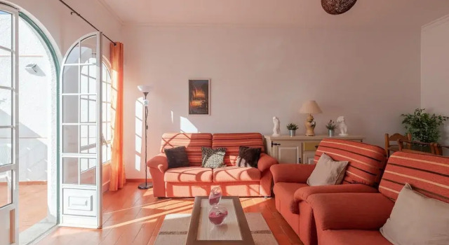 Вилла с 3 комнатами с балконом и с видом на море Villa Lili